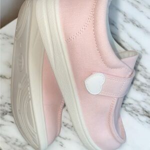 Wonder Nation toddler girl moc toe shoes, a popular slip-on style size 10